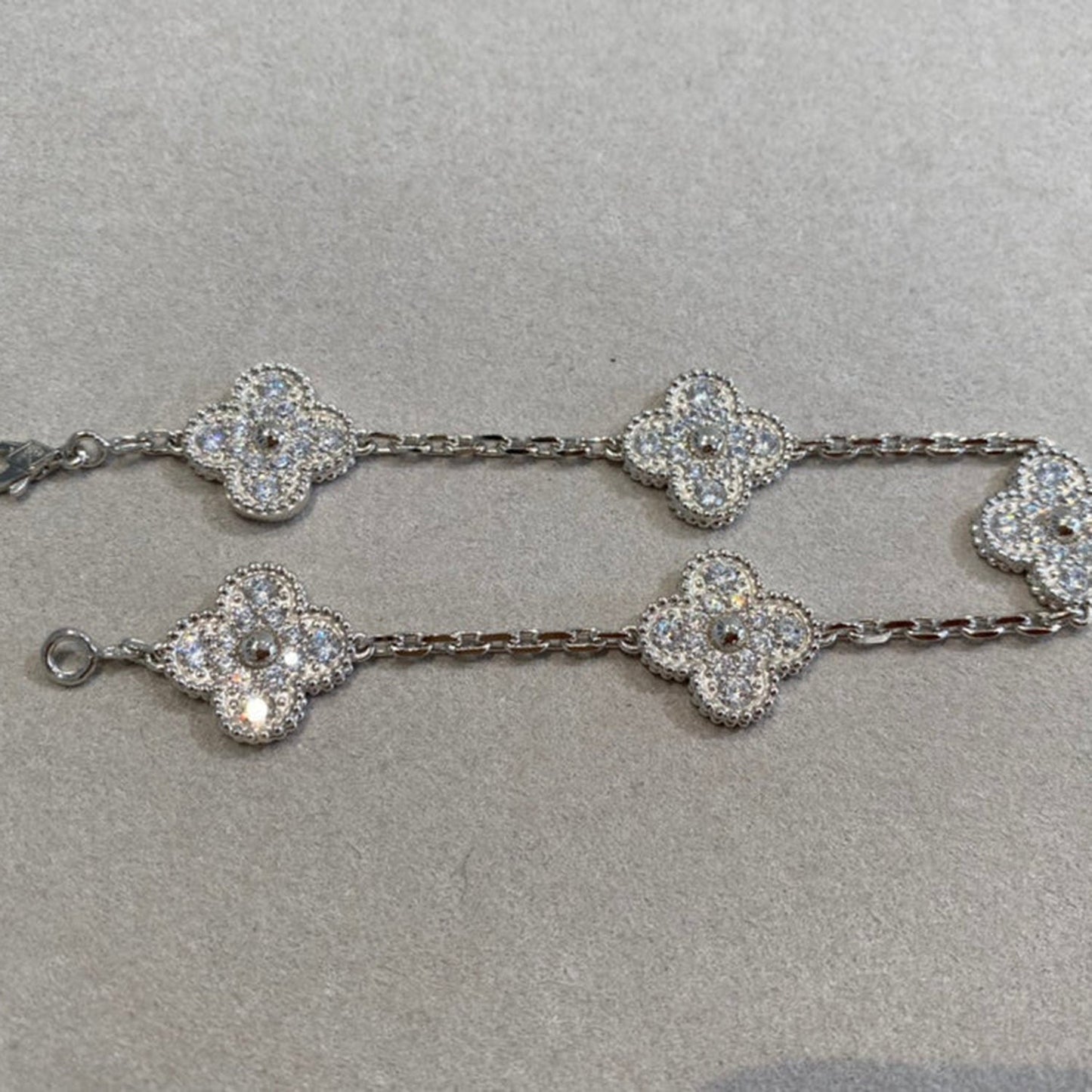 [Auream] CLOVER 5 MOTIF FULL DIAMOND BRACELET COLLECTION