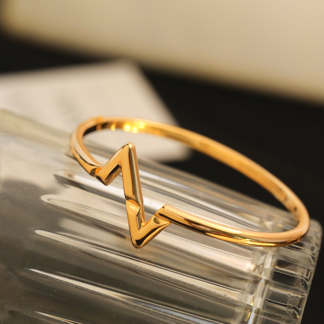 [Auream]VOLTE UPSITE DOWN BRACELET