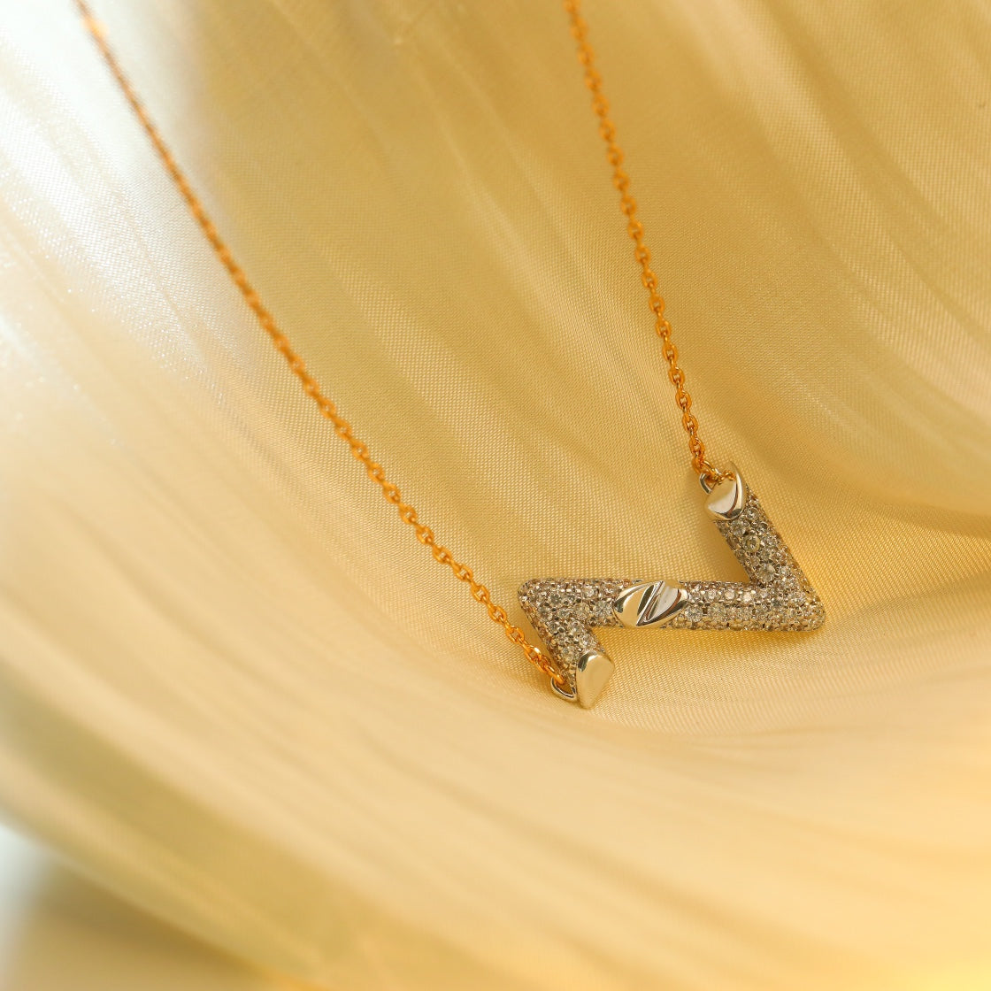 [Auream]VOLT SILVER DIAMOND PEDANT NECKLACE