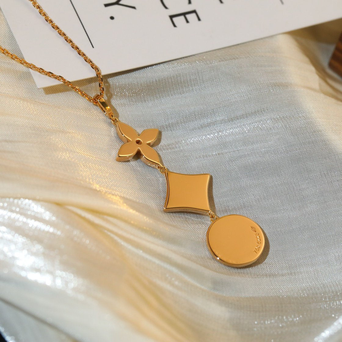 [Auream]STAR AND SUN DIAMOND PINK GOLD NECKLACE
