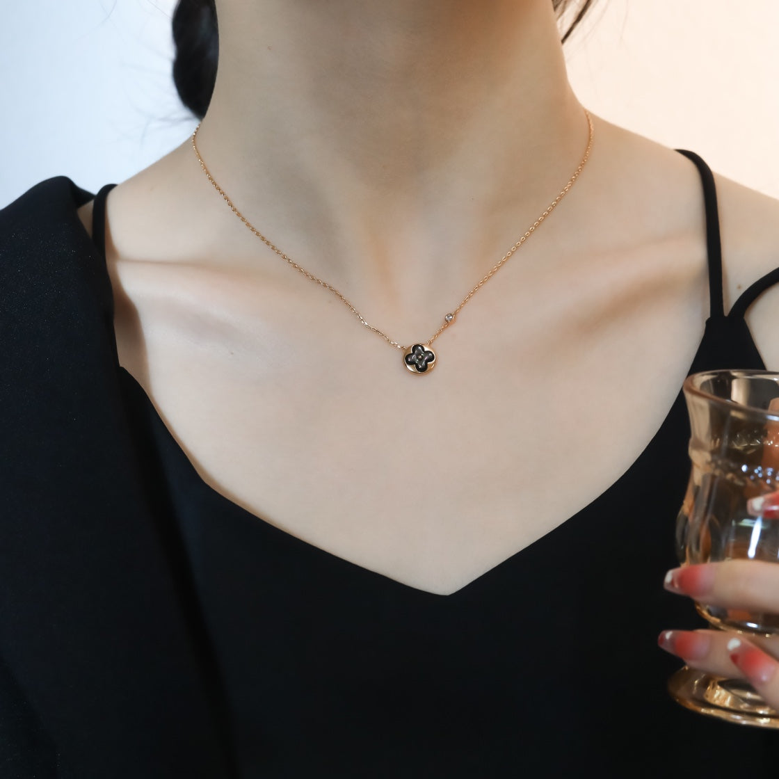 [Auream]SUN PEDANT PINK GOLD 1 DIAMOND NECKLACE