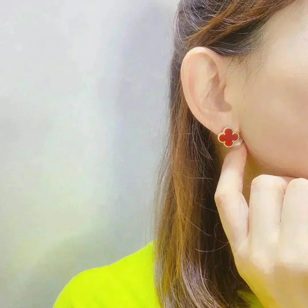 [Auream]CLOVER MEDIUM 1 MOTIFS CARNELIAN  EARRINGS