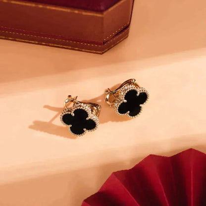 [Auream]CLOVER MEDIUM 1 MOTIFS  ONYX STUD EARRINGS