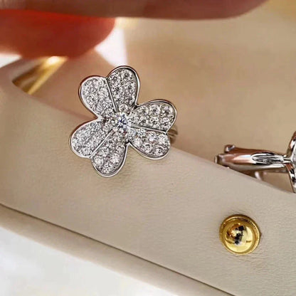 [Auream]CLOVER COMOS DIAMOND EARRINGS SILVER