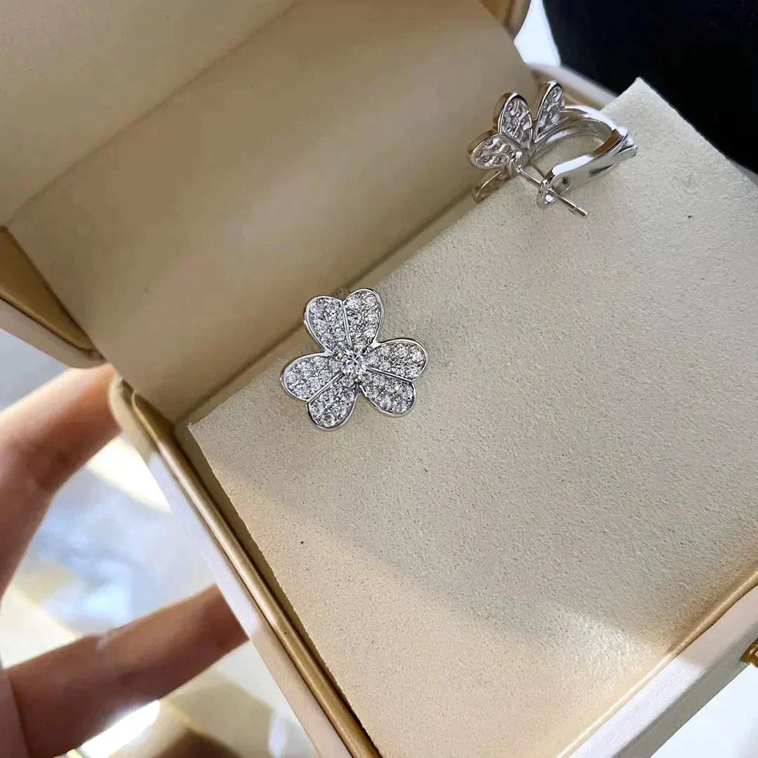 [Auream]CLOVER COMOS DIAMOND EARRINGS SILVER