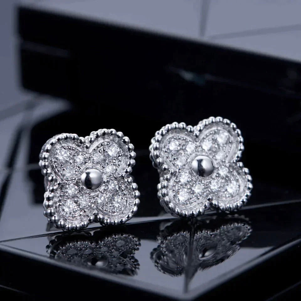 [Auream]CLOVER 1 MOTIFS DIAMOND STUD EARRINGS SILVER