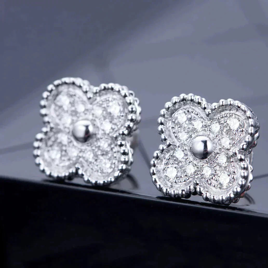 [Auream]CLOVER 1 MOTIFS DIAMOND STUD EARRINGS SILVER