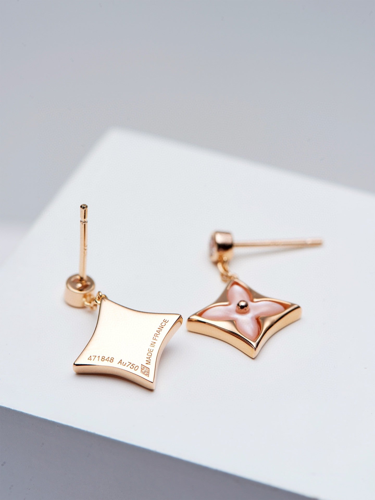 [Auream]DOUBLE STAR PINK GOLD MOP DROP EARRINGS