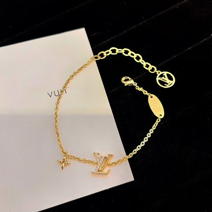 [Auream]LOGO STAR MOTIF GOLD BRACELET
