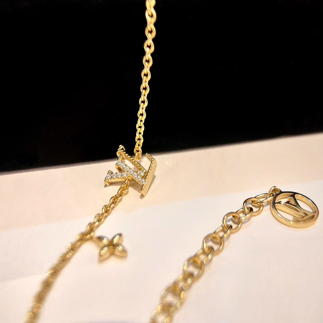 [Auream]LOGO STAR MOTIF GOLD BRACELET