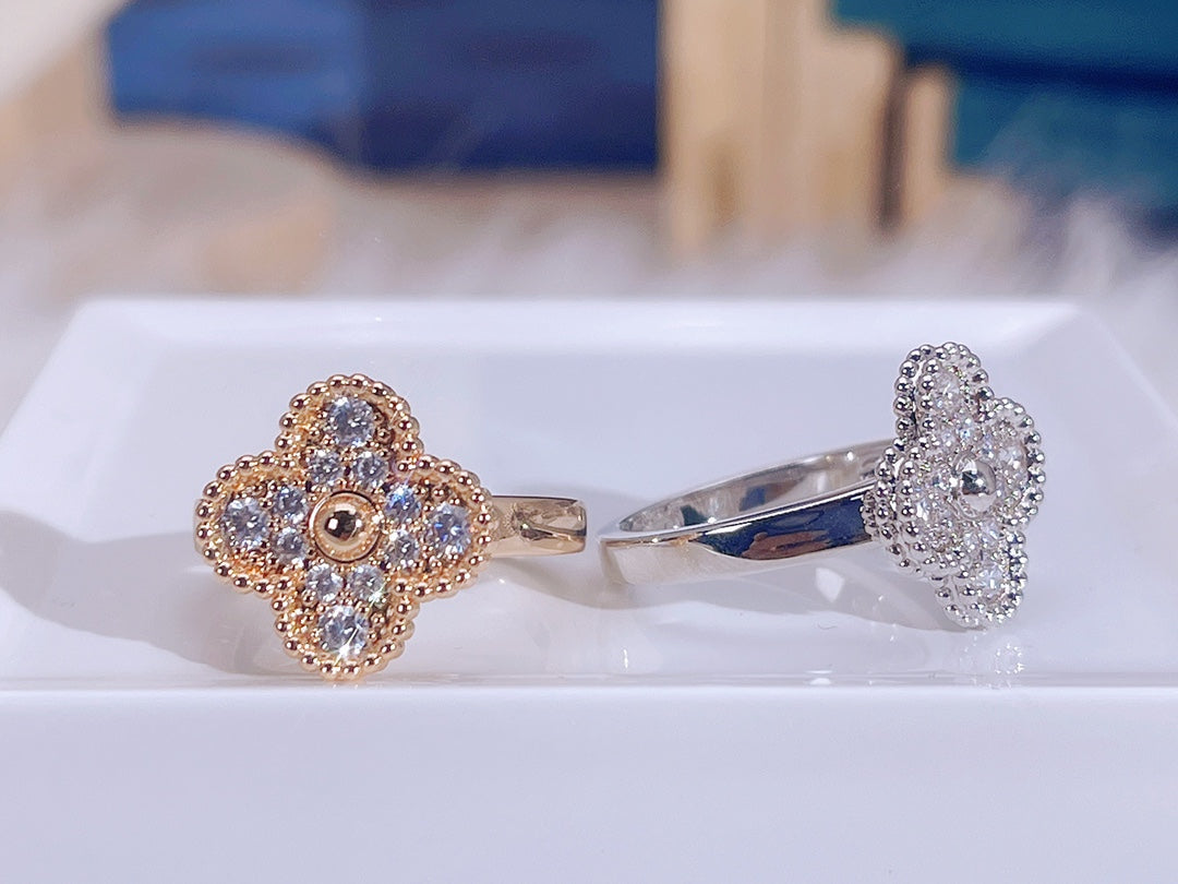 [Auream]CLOVER DIAMOND RING