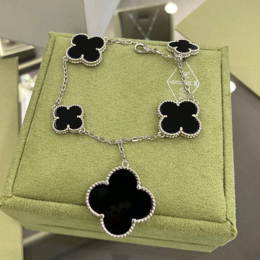 [Auream]CLOVER 5 MOTIFS SIVLER ONYX BRACELET