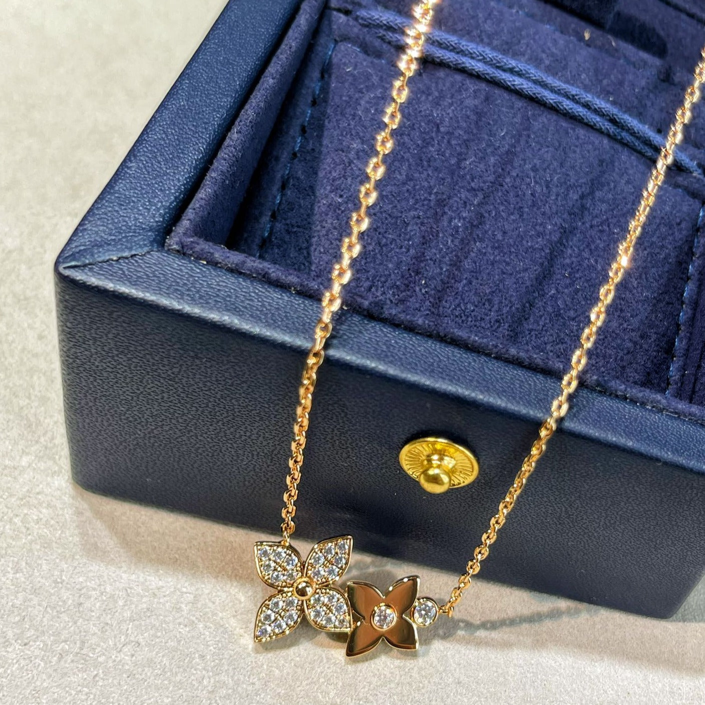 [Auream]STAR BLOSSOM NECKLACE PINK GOLD DIAMONDS