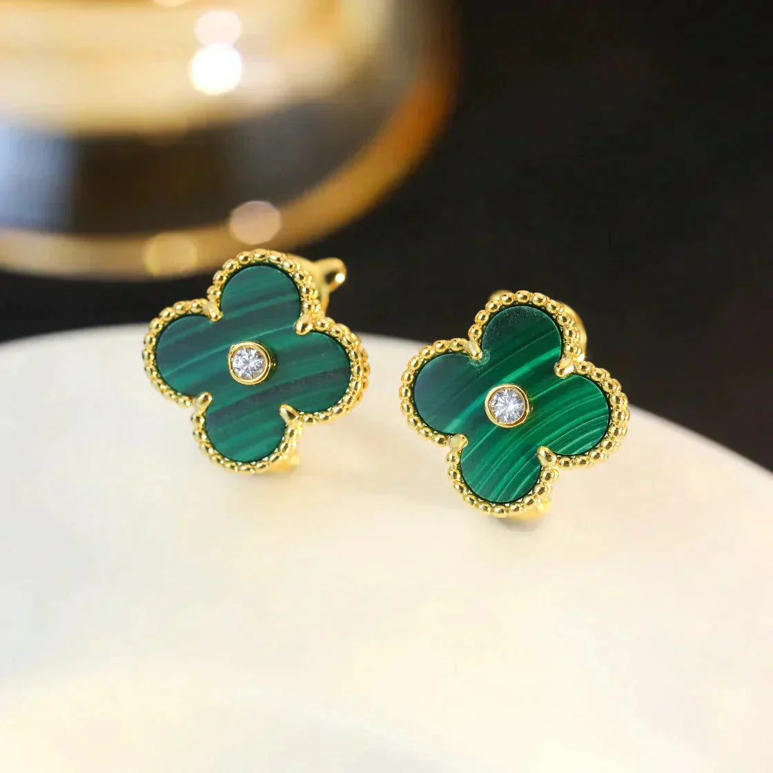 [Auream]CLOVER MEDIUM 1 MOTIFS MALACHITE DIAMOND EARRINGS