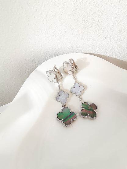 [Auream]CLOVER 3 MOTIFS CHALCEDONY DARK MOP SILVER EARRINGS