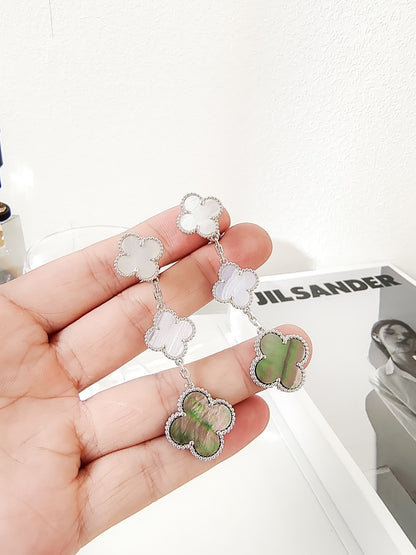 [Auream]CLOVER 3 MOTIFS CHALCEDONY DARK MOP SILVER EARRINGS