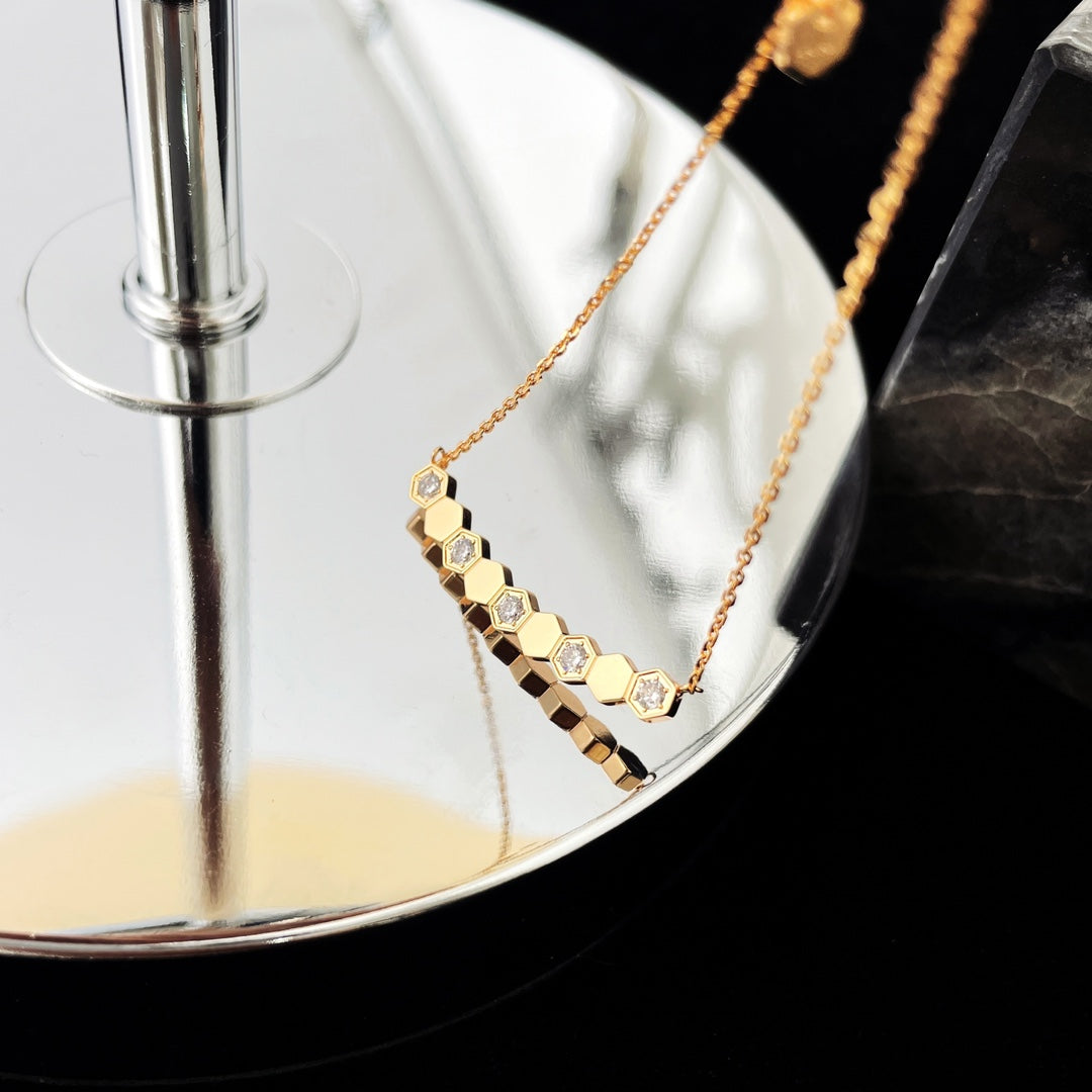[Auream]BEE MY LOVE DIAMOND NECKLACE