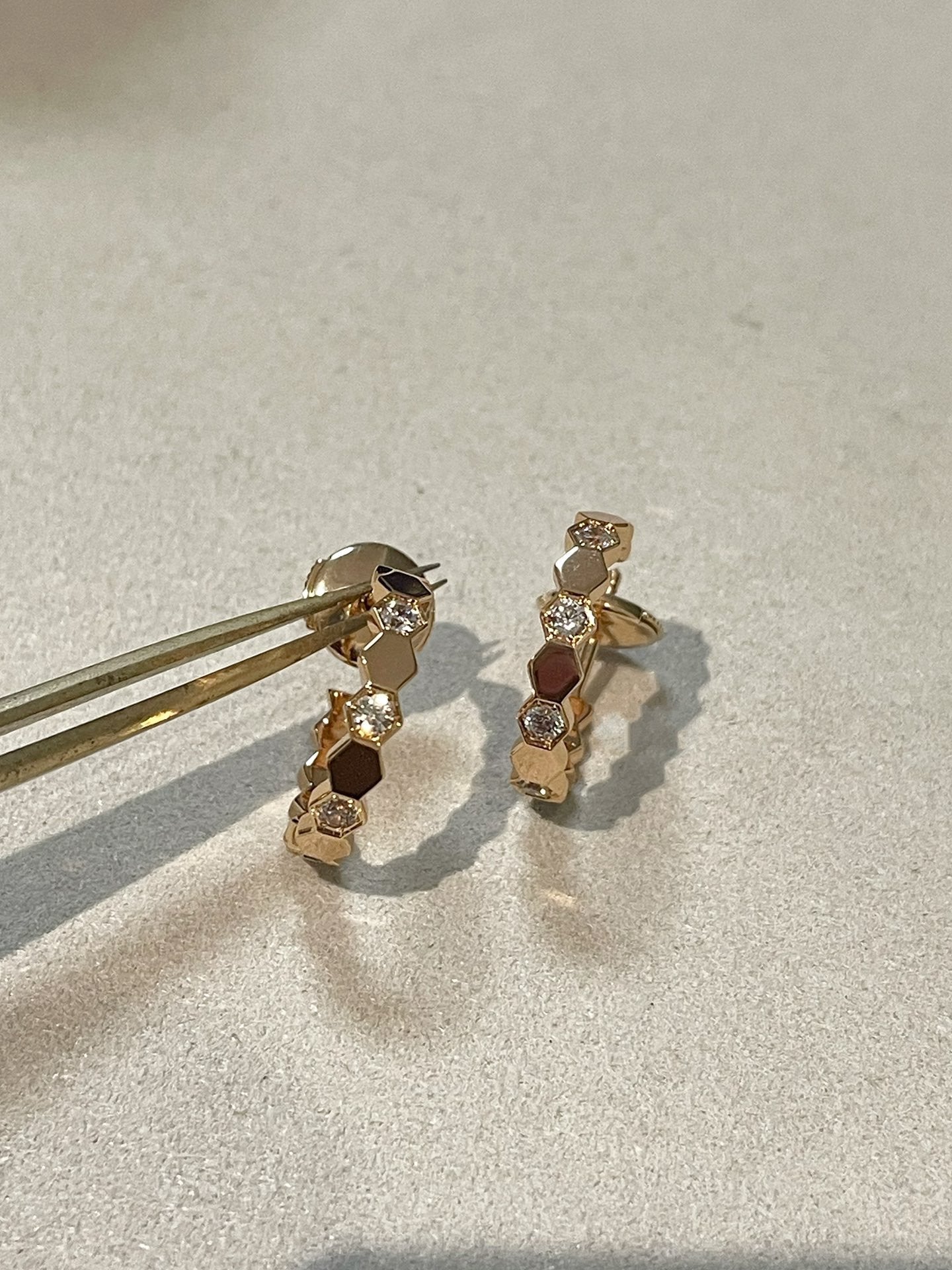 [Auream]Hollow Design Four-Leaf Clover Flower Shape Ring