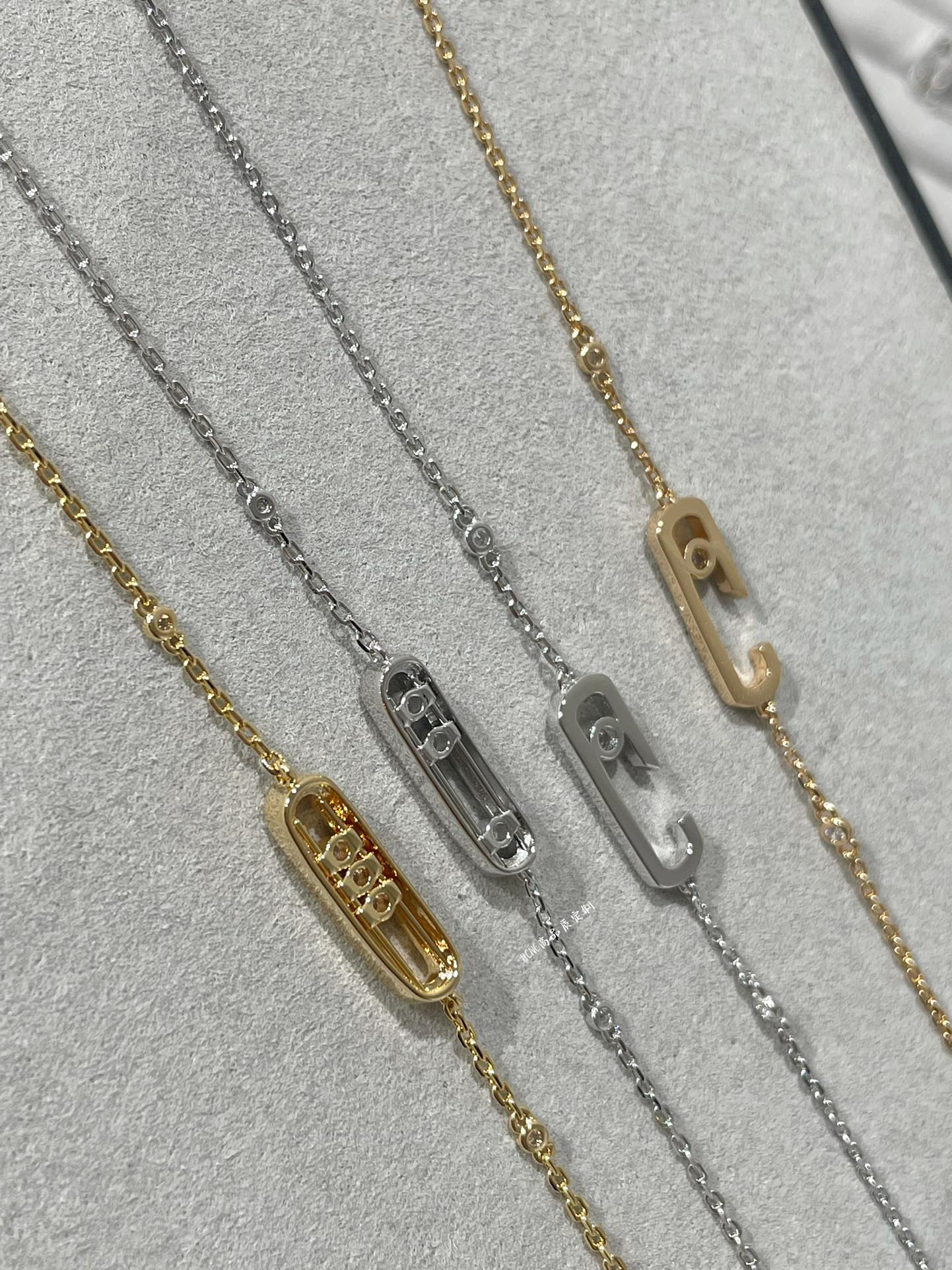 [Auream]BABY MOVE DIAMOND BRACELET