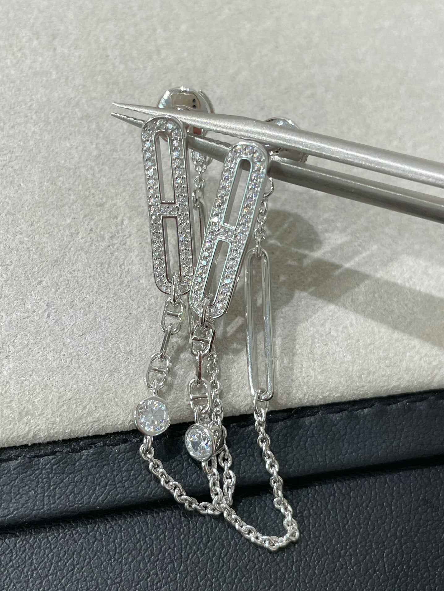 [Auream]CHAINE CHAOS DIAMOND DROP EARRINGS