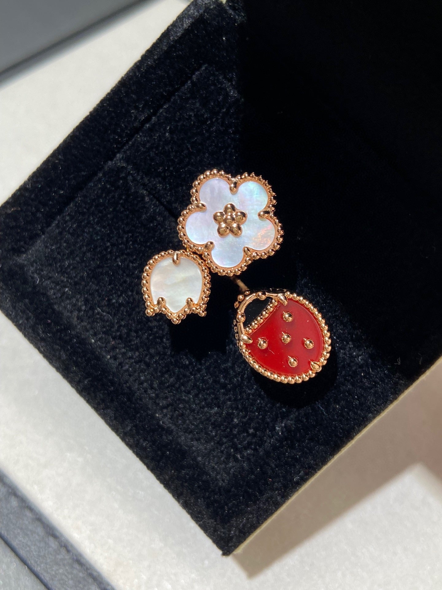 [Auream]LUCKY 3 MOTIF ROSE GOLD RING