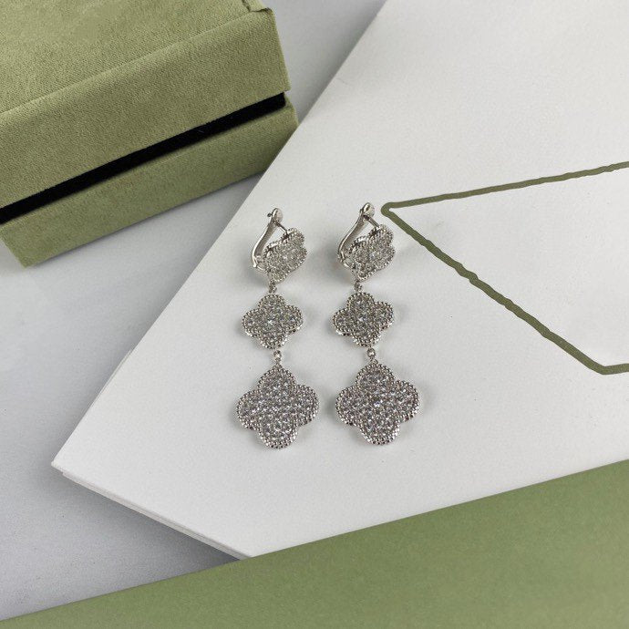 [Auream]CLOVER 3 MOTIF DIAMOND SILVER DROP EARRINGS