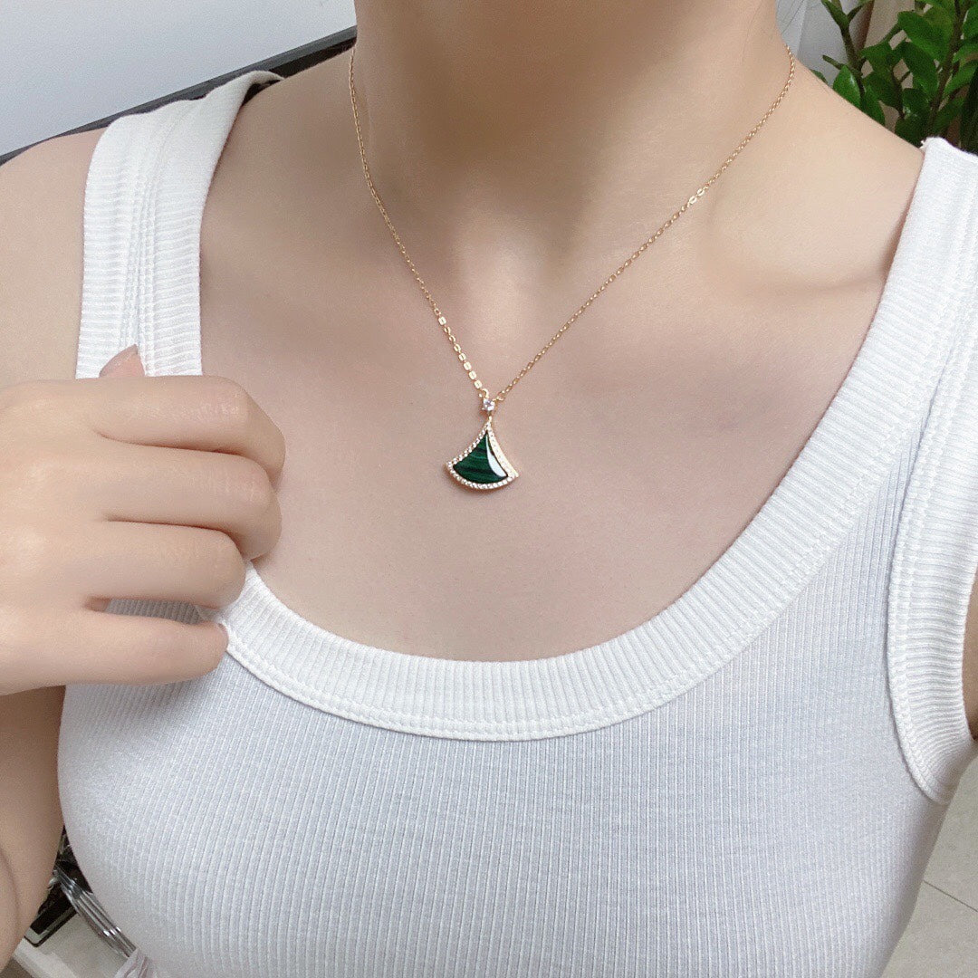 [Auream]DREAM MALACHITE DIAMOND PAVED PINK GOLD NECKLACE