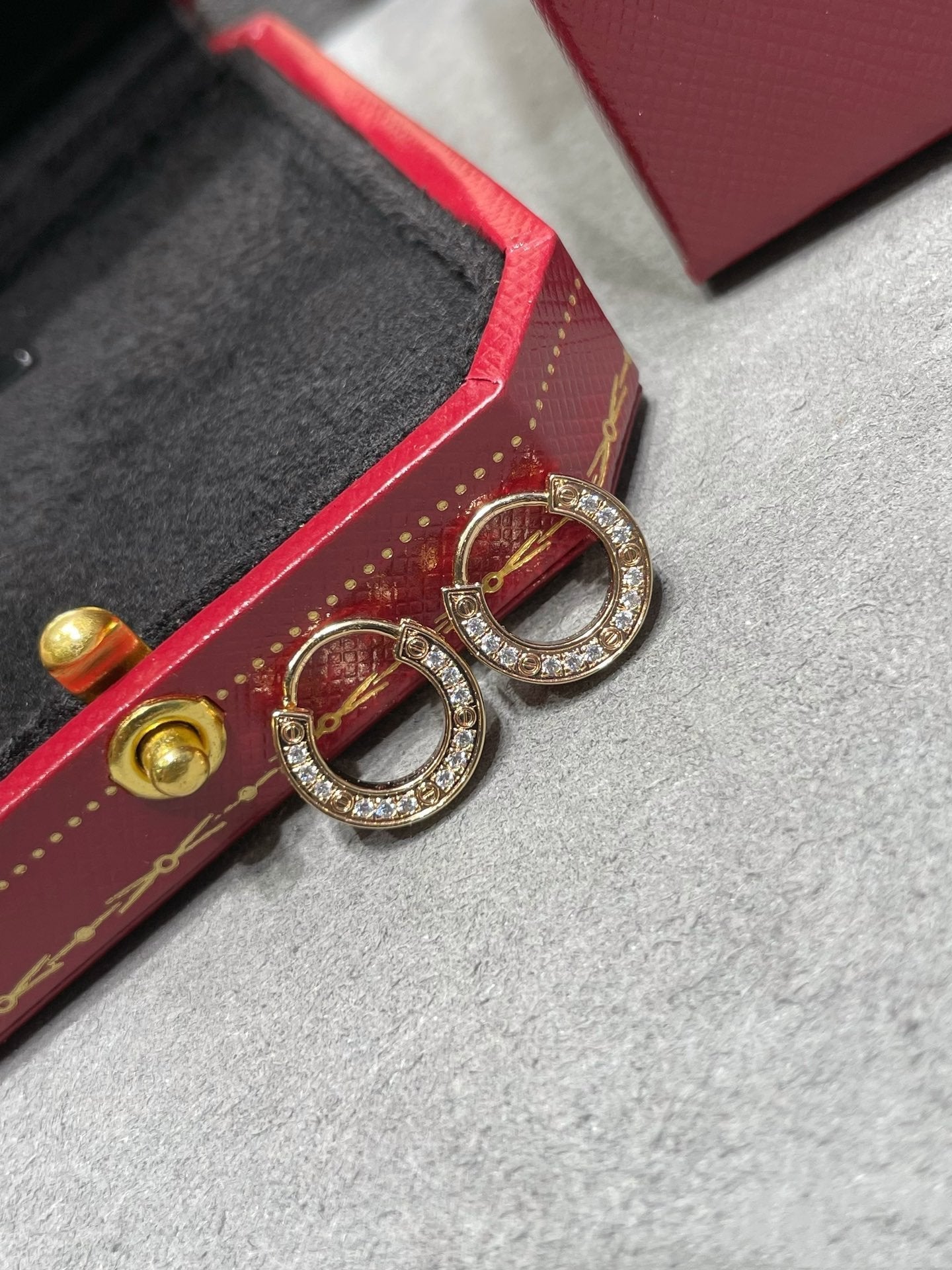 [Auream]LOVE DIAMOND EARRINGS