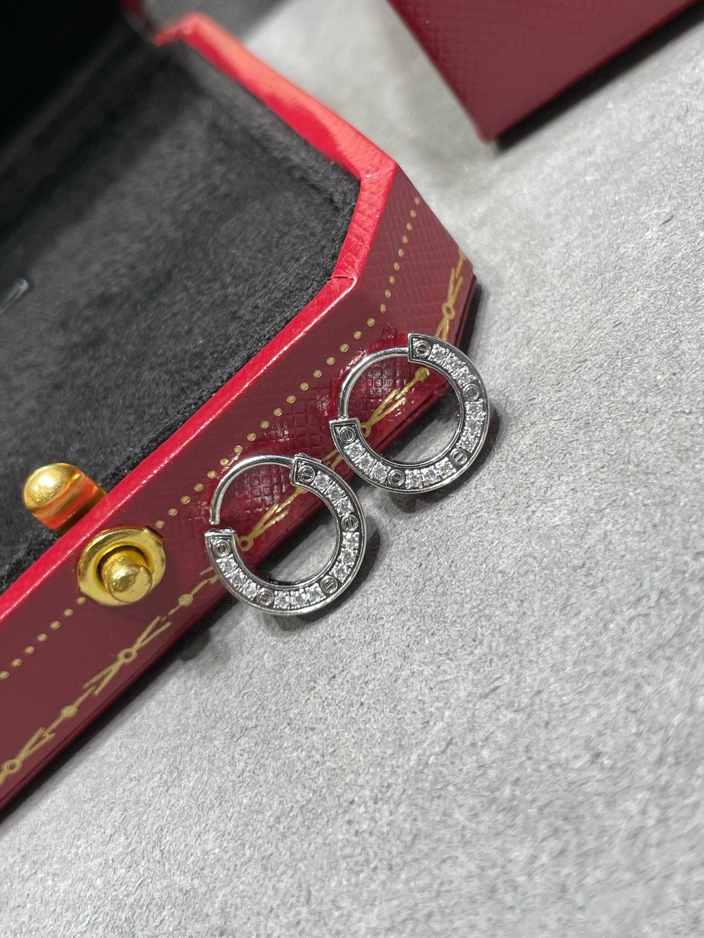 [Auream]LOVE DIAMOND EARRINGS