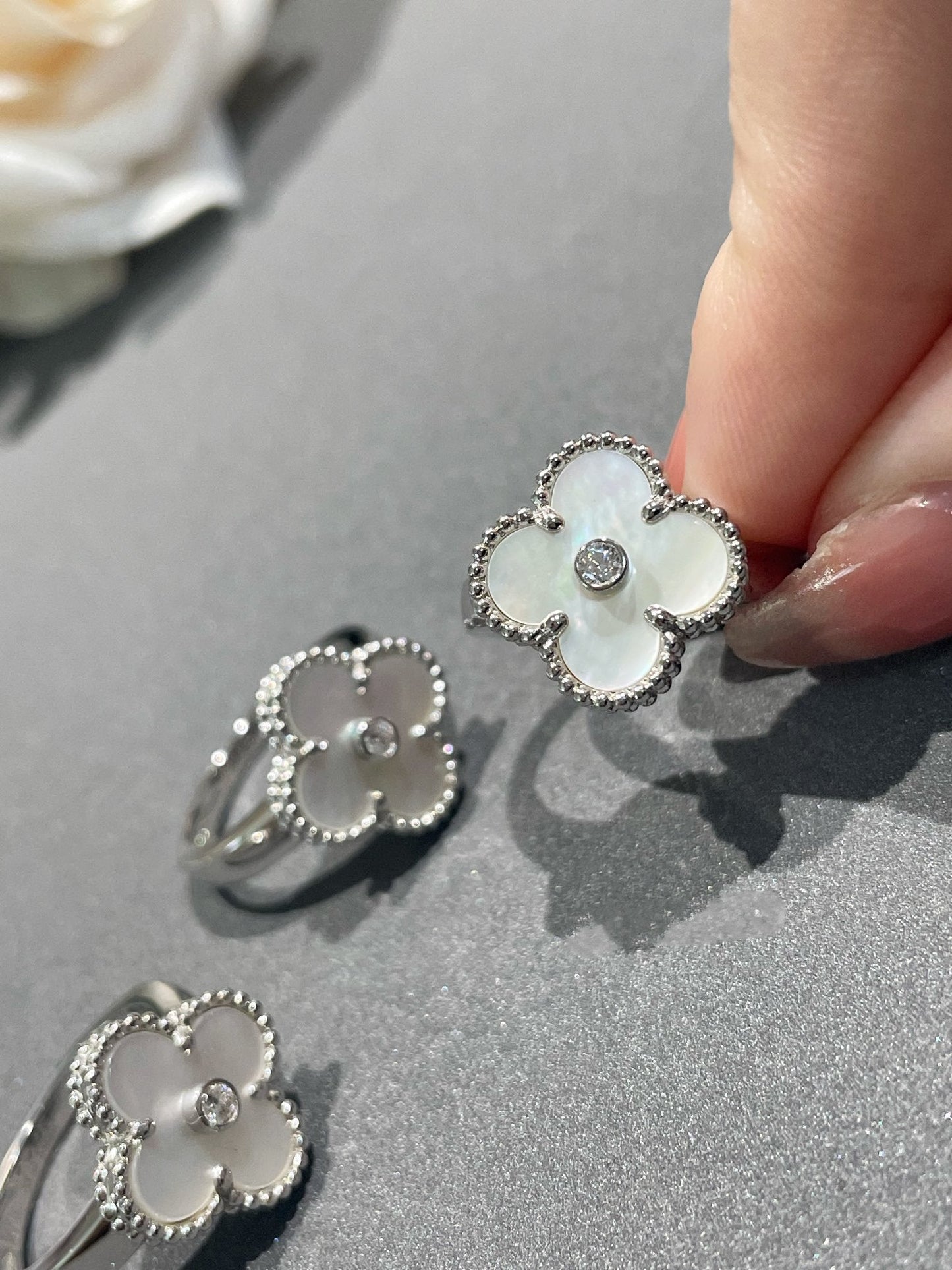 [Auream]CLOVER SILVER MOP DIAMOND RING