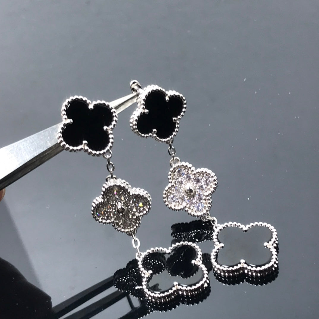 [Auream]CLOVER 3 MOTIF DIAMOND ONYX SILVER EARRINGS