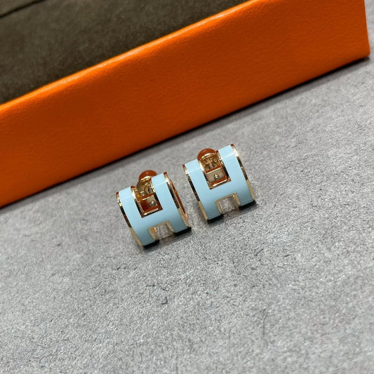 [Auream]POP H SKY BLUE STUD EARRINGS