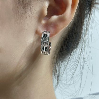 [Auream]LOVE CERAMIC DIAMOND PAVED SILVER EARRINGS