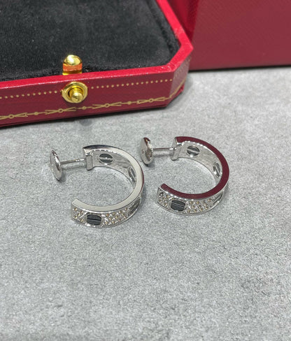 [Auream]LOVE CERAMIC DIAMOND PAVED SILVER EARRINGS