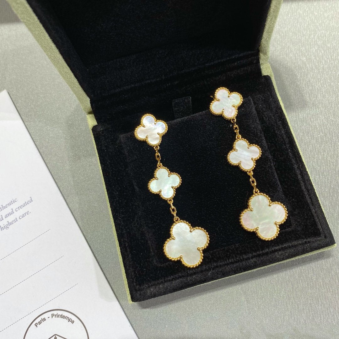 [Auream]CLOVER MOP 3 MOTIFS GOLD EARRINGS