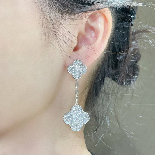 [Auream]CLOVER 2 MOTIFS DIAMOND PAVED SILVER EARRINGS
