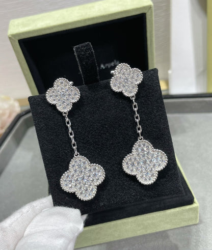 [Auream]CLOVER 2 MOTIFS DIAMOND PAVED SILVER EARRINGS