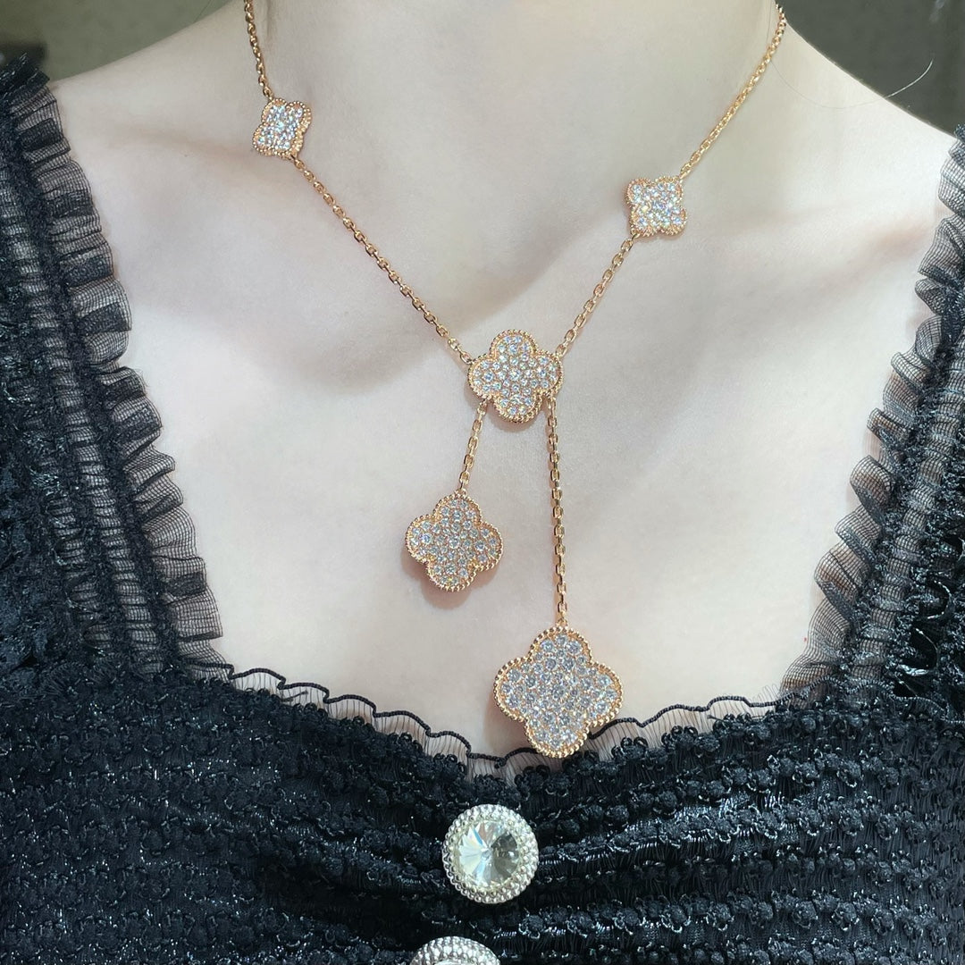 [Auream]CLOVER 6 MOTIF DIAMOND PAVED NECKLACE
