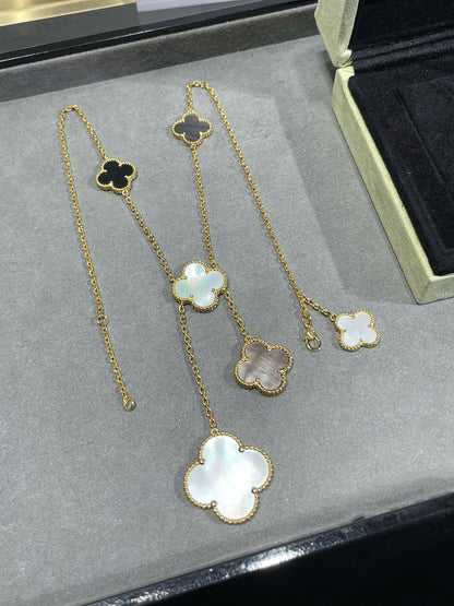[Auream]CLOVER 6 MOTIF MOP ONYX GOLD NECKLACE
