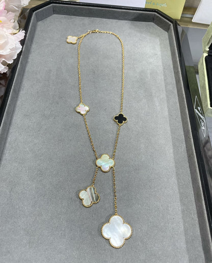 [Auream]CLOVER 6 MOTIF MOP ONYX GOLD NECKLACE