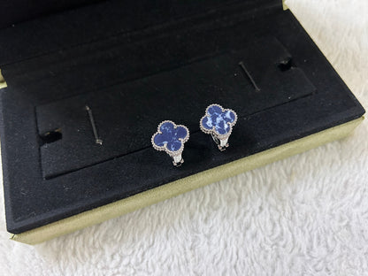 [Auream]CLOVER PIETERSITE MEDIUM STUD EARRINGS