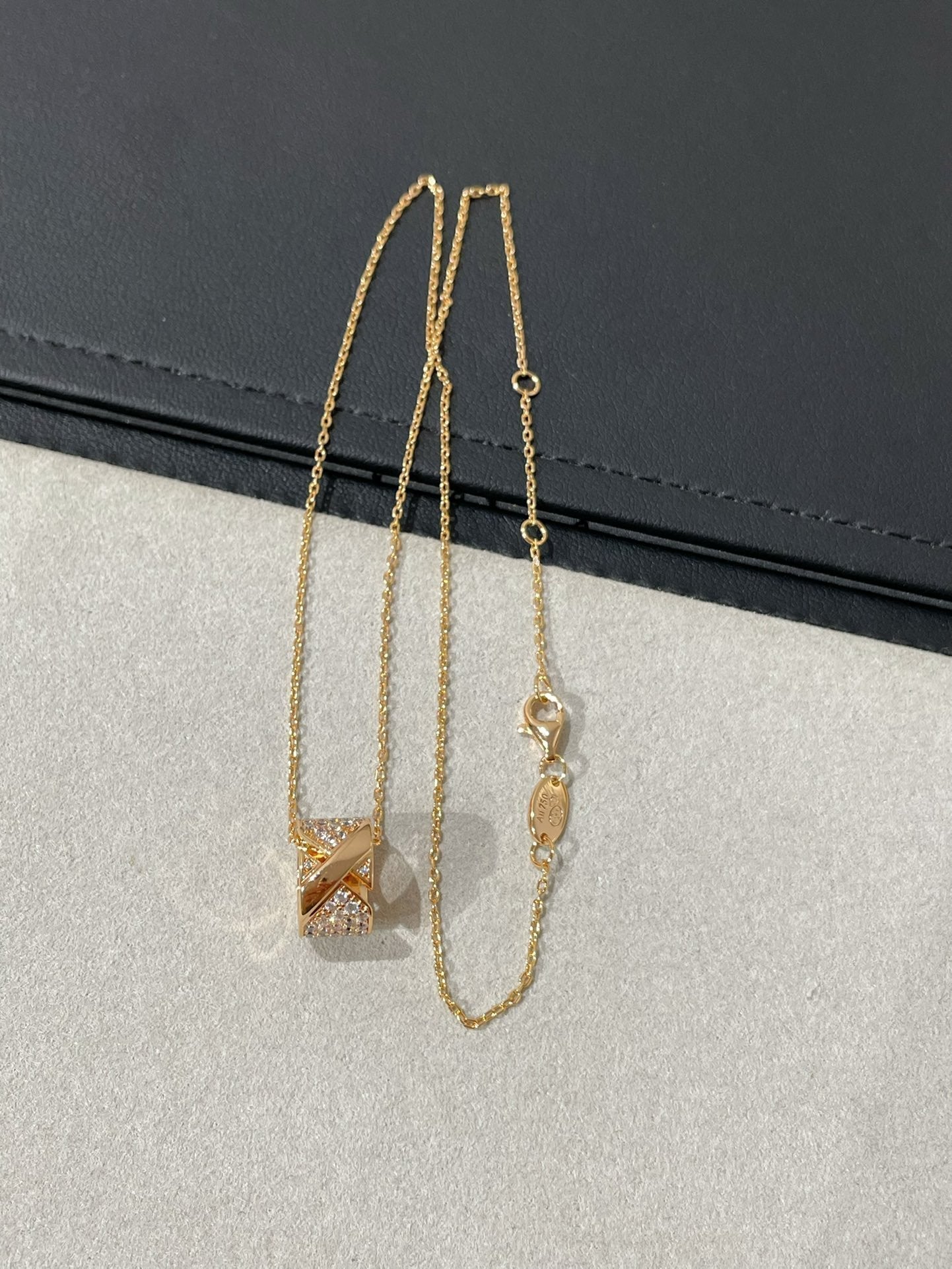 [Auream]LIENS EVIDENCE DIAMOND PAVED NECKLACE