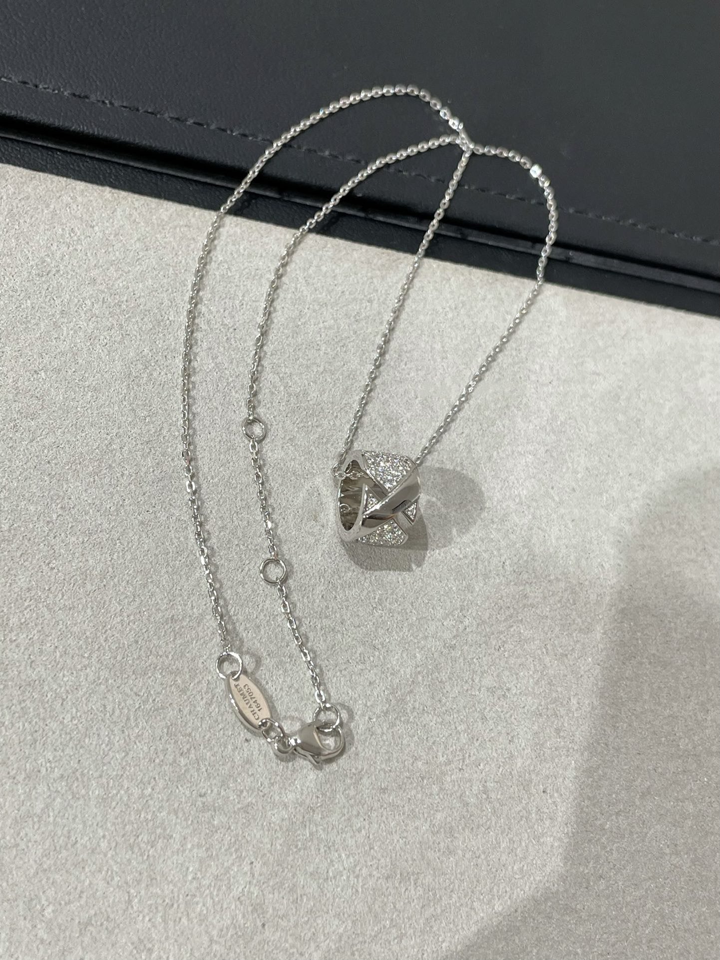 [Auream]LIENS EVIDENCE DIAMOND PAVED NECKLACE