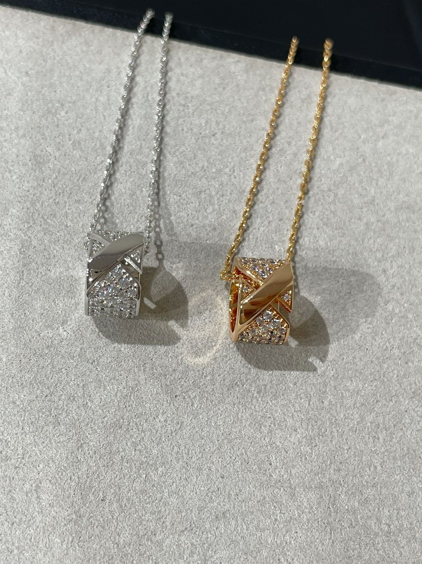 [Auream]LIENS EVIDENCE DIAMOND PAVED NECKLACE