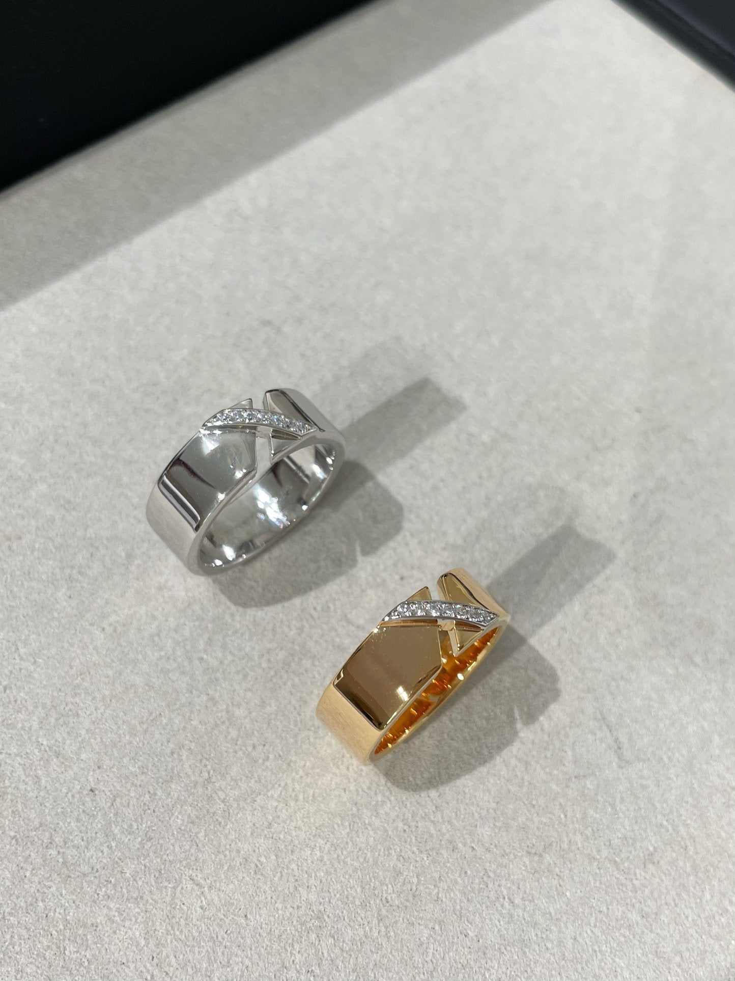 [Auream]LIENS EVIDENCE DIAOMOND RING