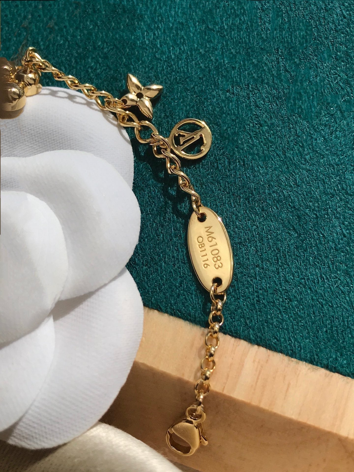 [Auream]BLOOMING PINK GOLD MOP BRACELET