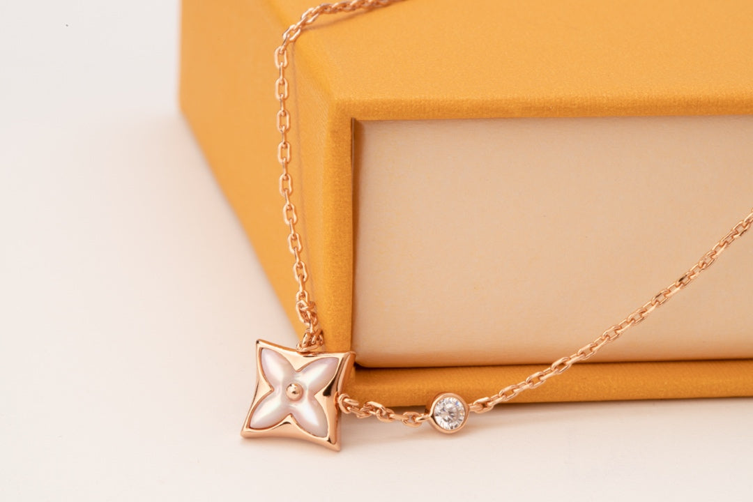 [Auream]STAR PINK MOP 1 DIAMOND PINK GOLD NECKLACE