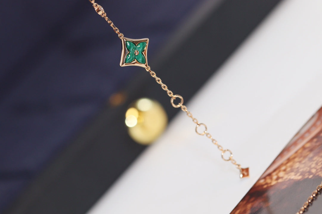 [Auream]STAR AND SUN 4 MOTIF PINK GOLD MALACHITE BRACELET