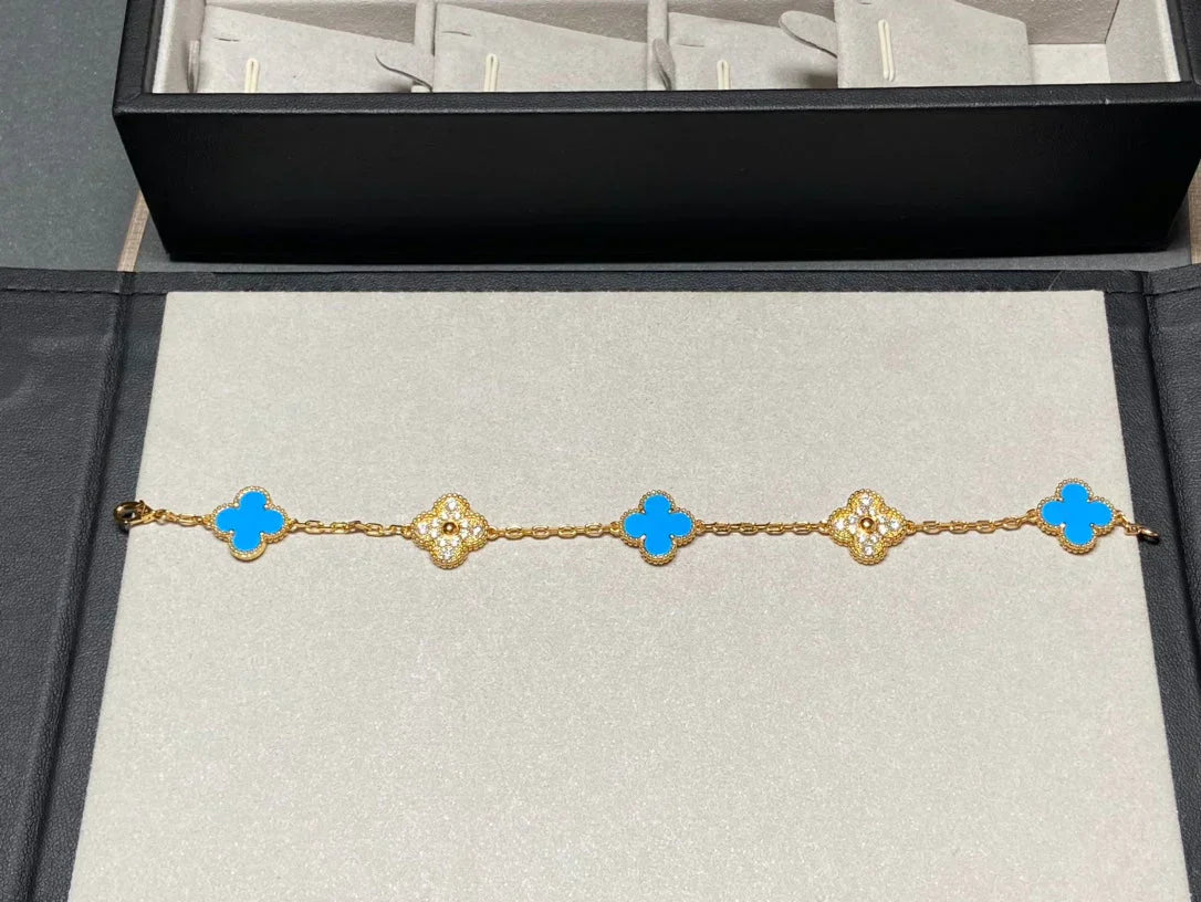 [Auream] CLOVER 5 MOTIF BLUE AGATE BRACELET COLLECTION