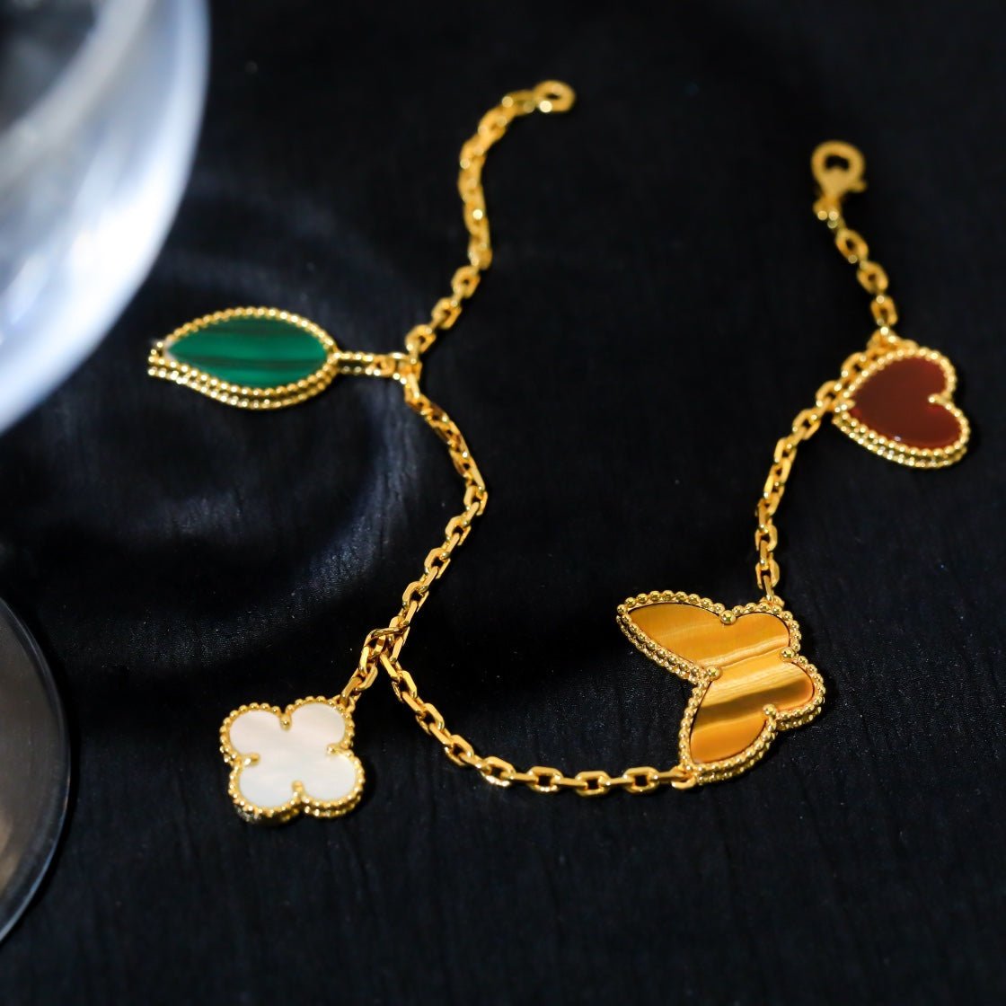 [Auream]LUCKY SPRING 5 MOTIF GOLD BRACELET